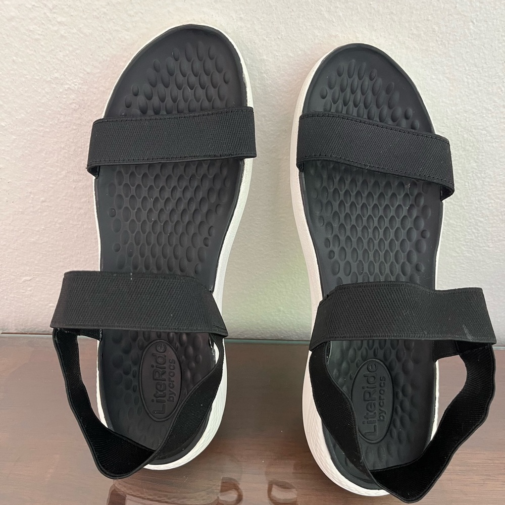 Crocs Black LiteRide Stretch Comfort Wedge Strappy Sandals Womens 10